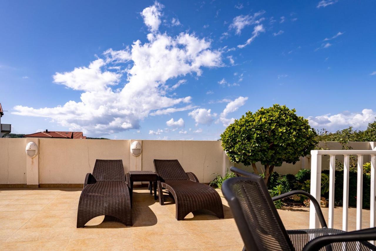 Apartments Stare Brajde Lopar Εξωτερικό φωτογραφία