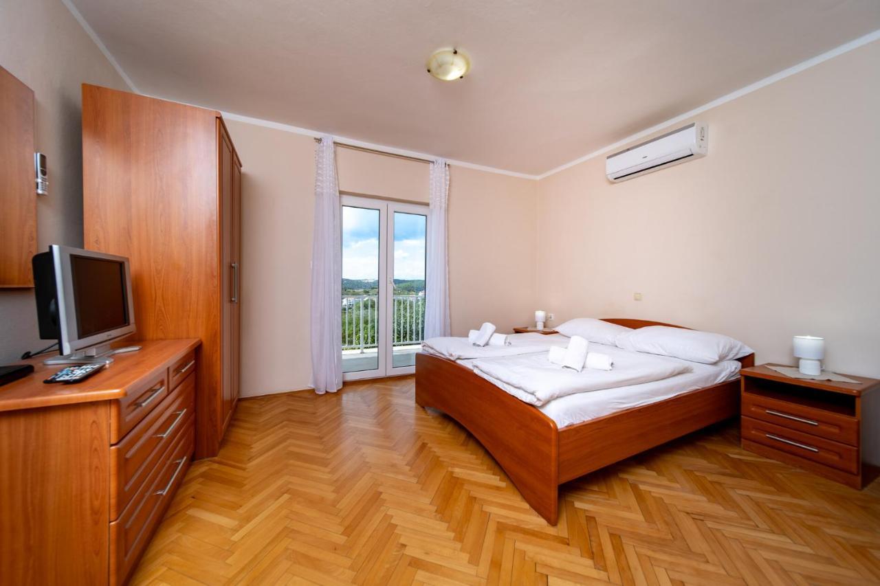Apartments Stare Brajde Lopar Εξωτερικό φωτογραφία