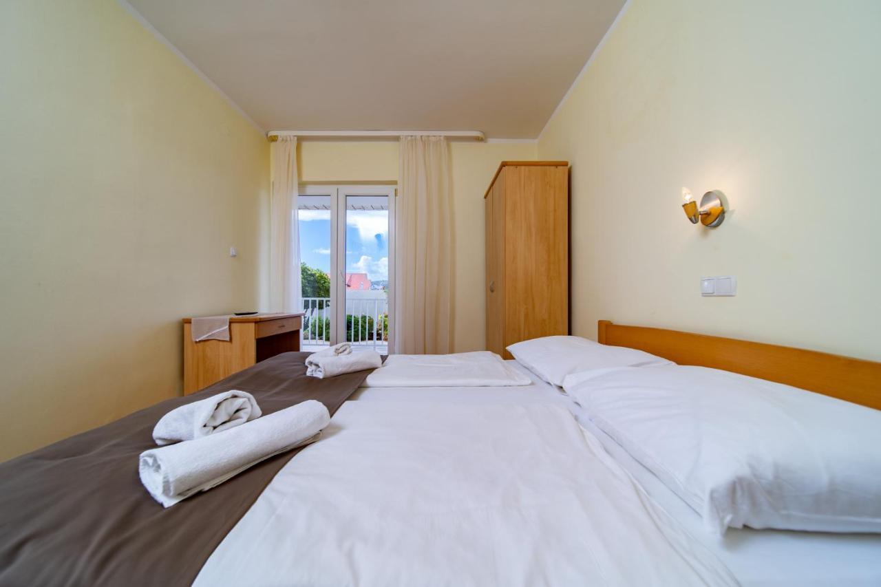 Apartments Stare Brajde Lopar Εξωτερικό φωτογραφία