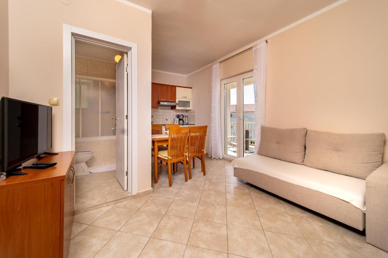 Apartments Stare Brajde Lopar Εξωτερικό φωτογραφία