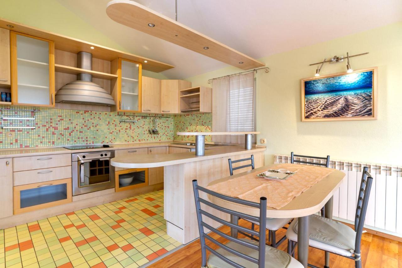Apartments Stare Brajde Lopar Εξωτερικό φωτογραφία