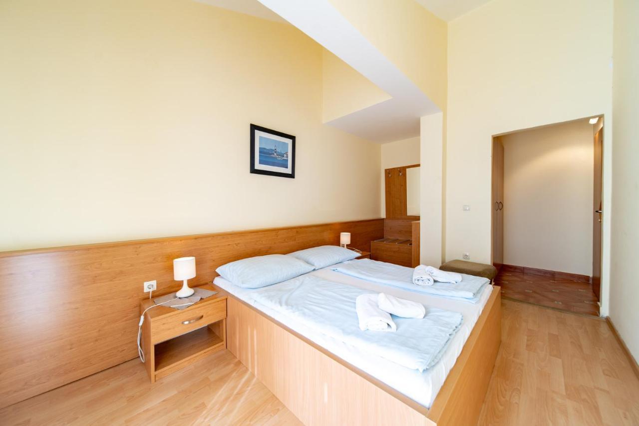 Apartments Stare Brajde Lopar Εξωτερικό φωτογραφία