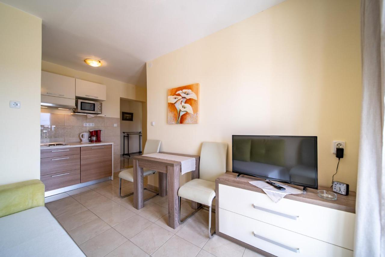 Apartments Stare Brajde Lopar Εξωτερικό φωτογραφία