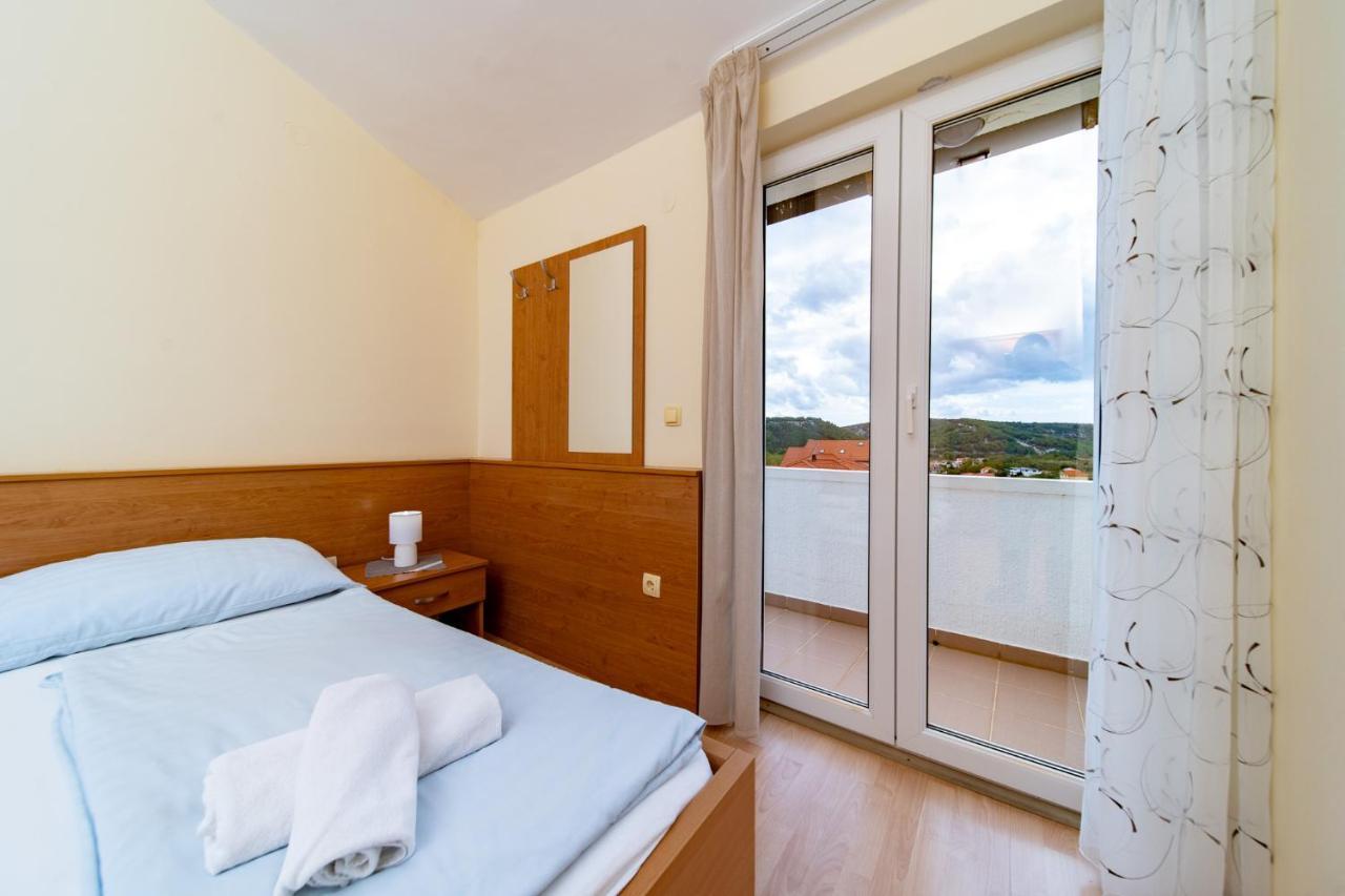 Apartments Stare Brajde Lopar Εξωτερικό φωτογραφία