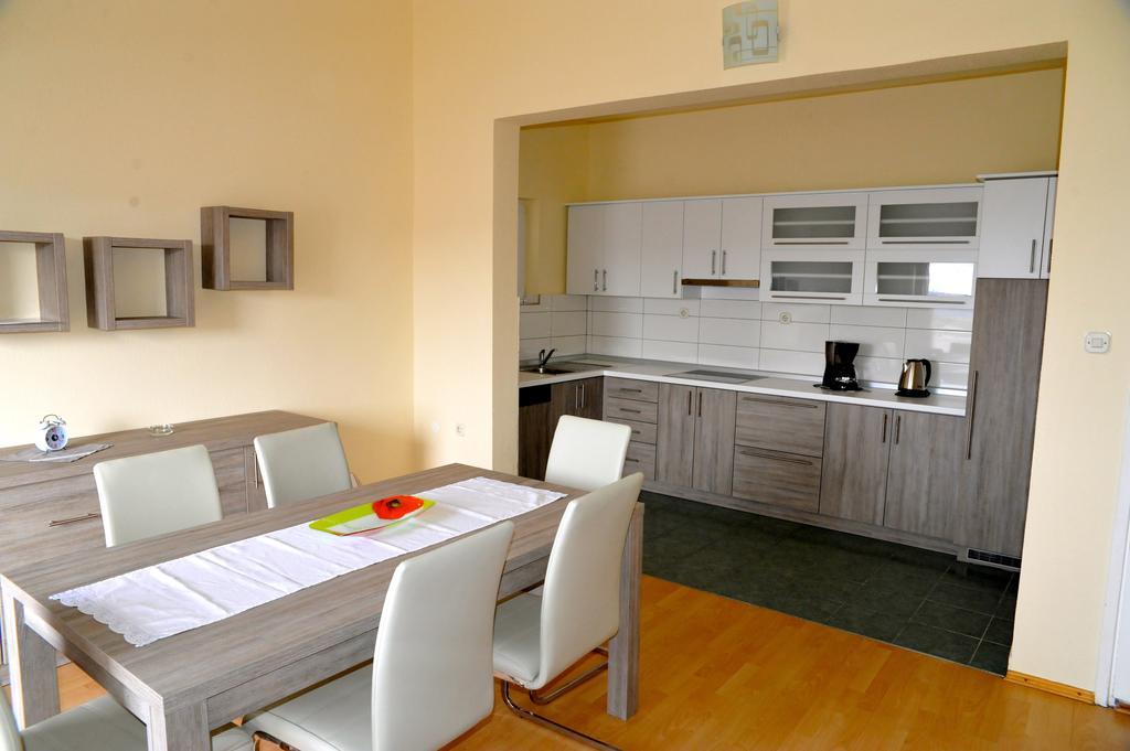 Apartments Stare Brajde Lopar Δωμάτιο φωτογραφία