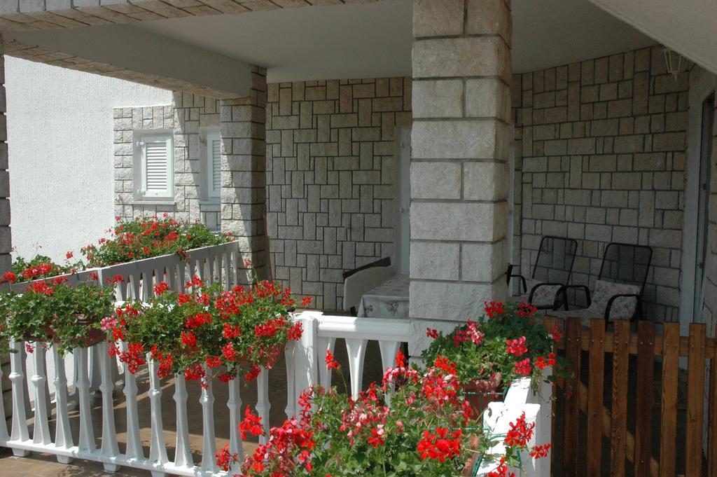 Apartments Stare Brajde Lopar Εξωτερικό φωτογραφία